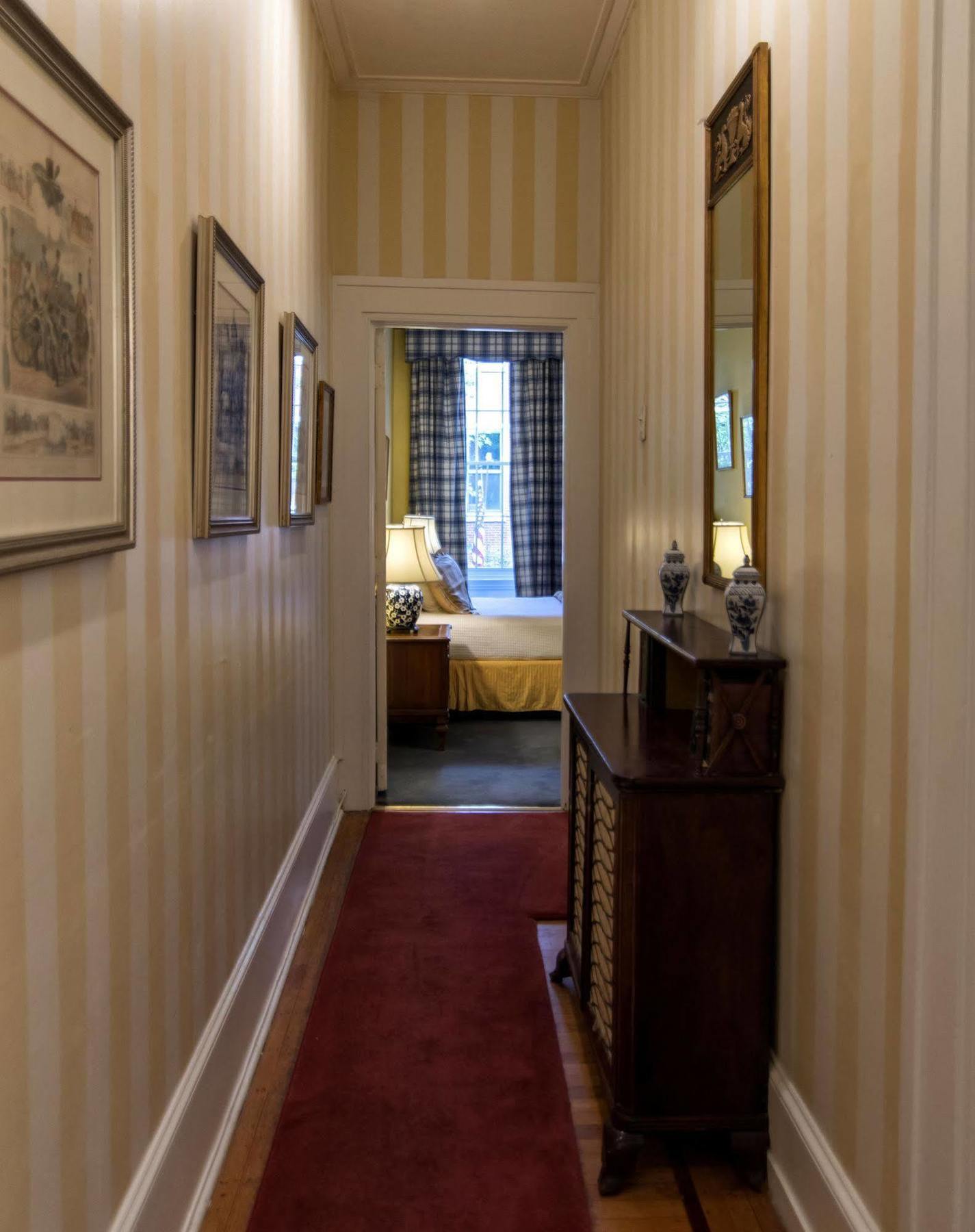 La Reserve Bed and breakfast