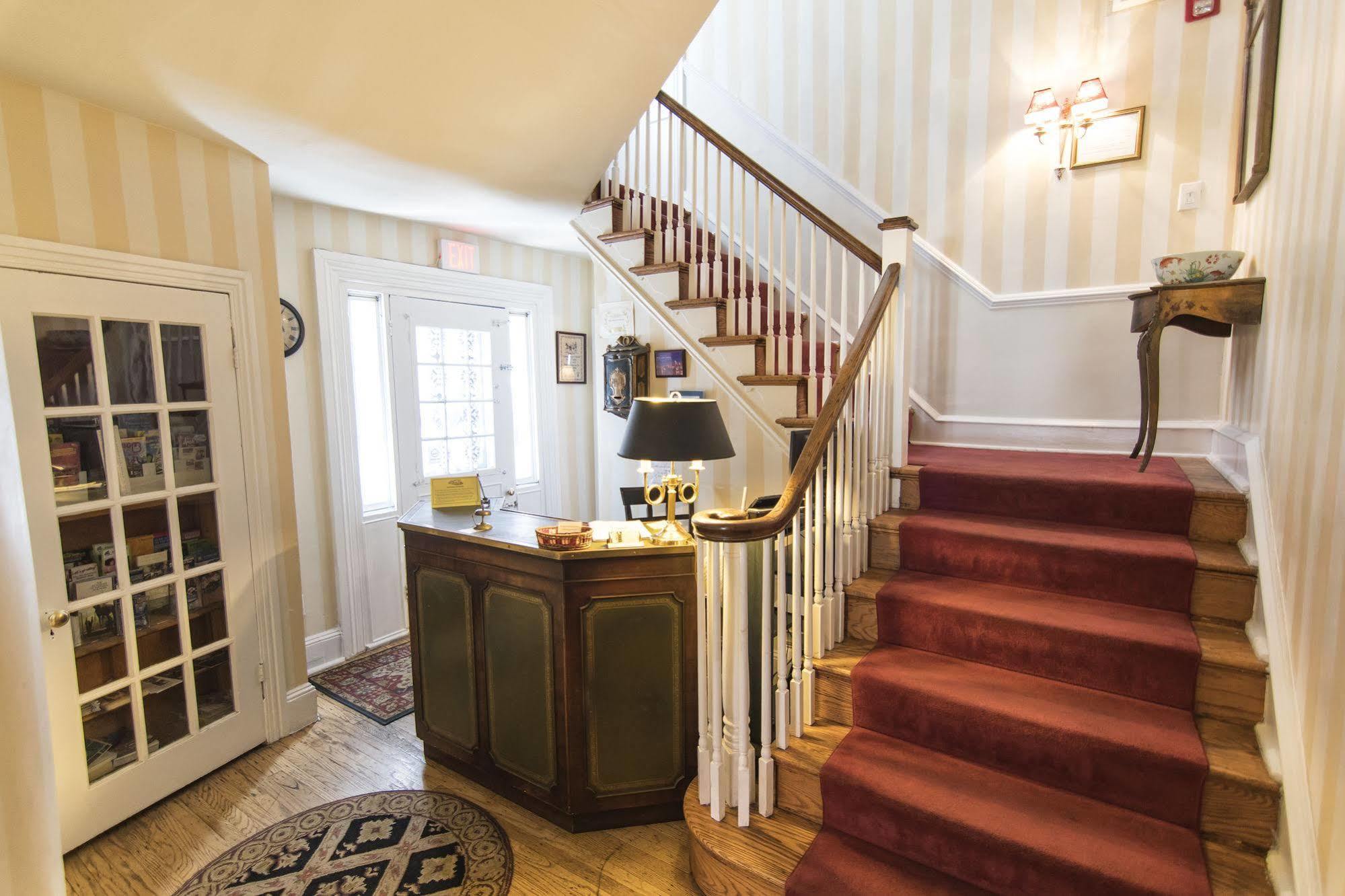 La Reserve Bed and breakfast 3*
