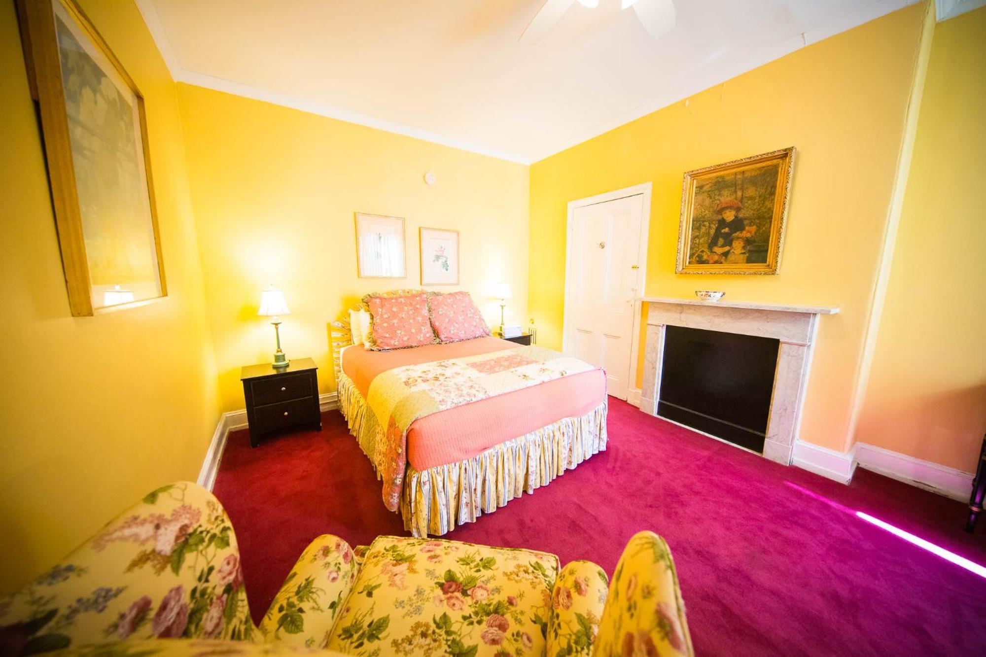 La Reserve Bed & Breakfast