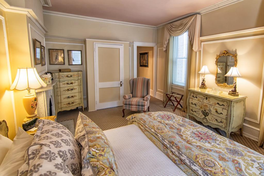 Bed & Breakfast La Reserve Philadelphia